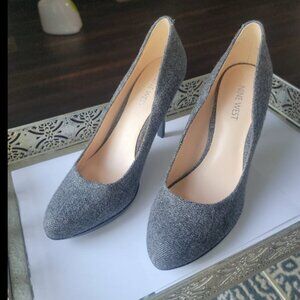Nine West Black & White Herringbone "Wise Up" platform heels size 8.5M